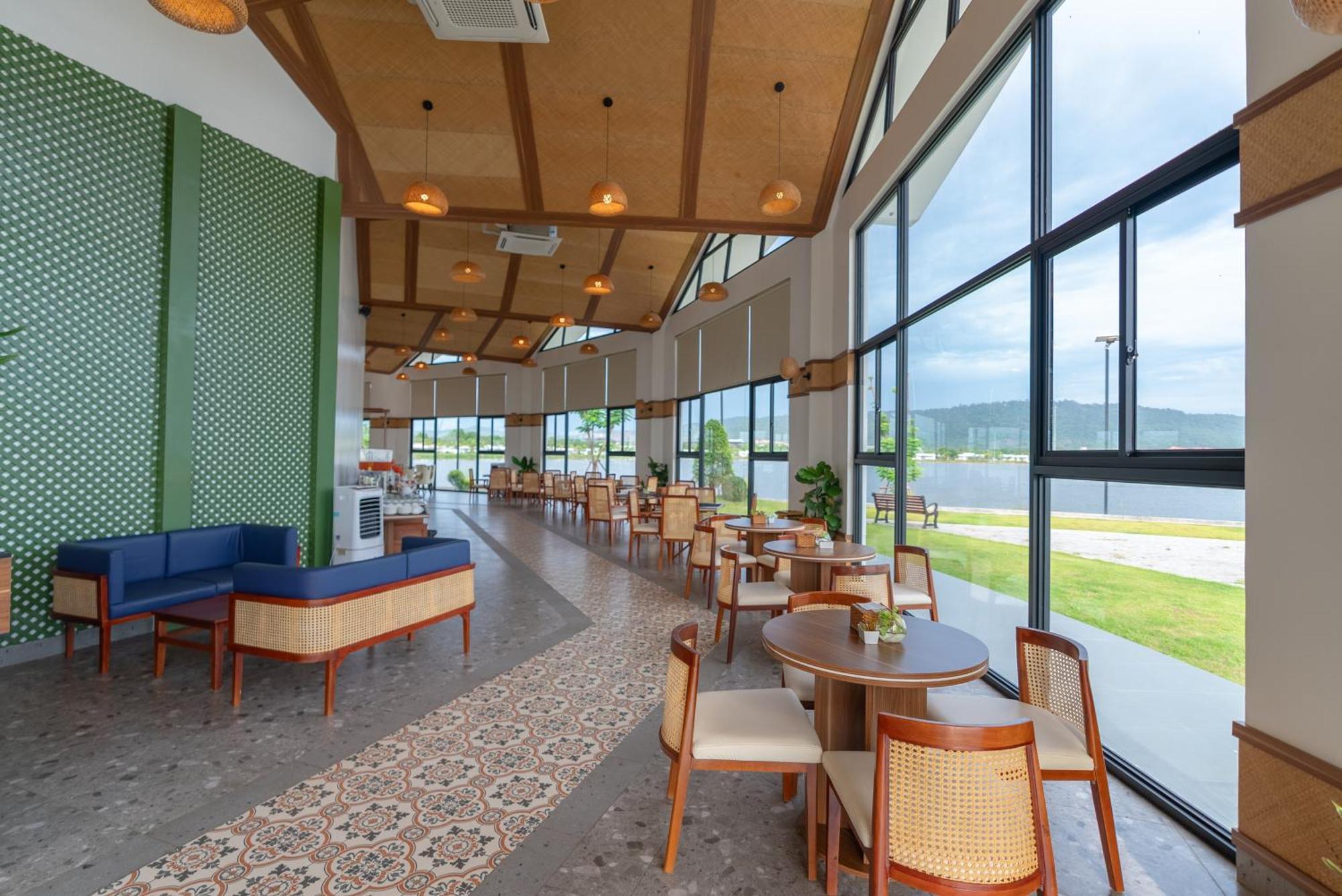 Wonderland Suites And Resort Сиануквиль Экстерьер фото